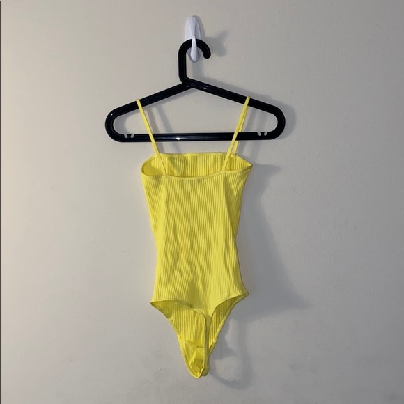 ✨SOLD✨ Aritzia | Yellow Tank Top Bodysuit - Picture 4 of 4